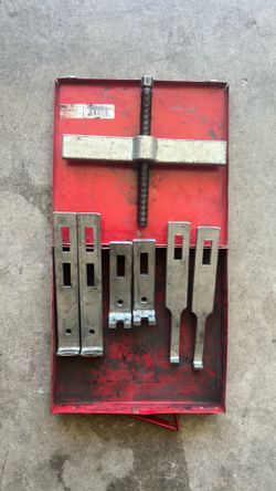 Proto J4234B 10-Ton Puller Set – Complete – $130 OBO