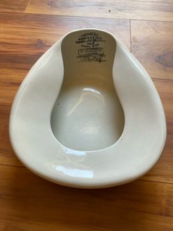 Meinecke Perfection Porcelain Bed Pan No. 2 Small