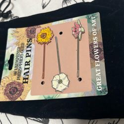 Vincent Van Gogh’s Flower Hair Clips 