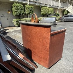Free Cabinet Doors, Reception Counter, Countertops