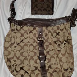 Coach Wallet And Purse - Tan And Dark Brown