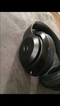Beats by dre studio 2 wireless