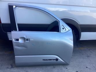 2024-2025-2026 TOYOTA TACOMA FRONT DOOR RIGHT PASSENGER SIDE RH USED OEM