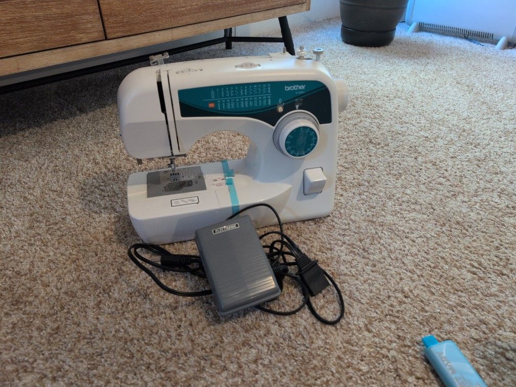 Brother XL2600i Mechanical Sewing