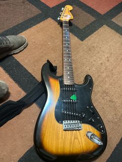Vintage 1979 fender Stratocaster completely original with no scratches or dings