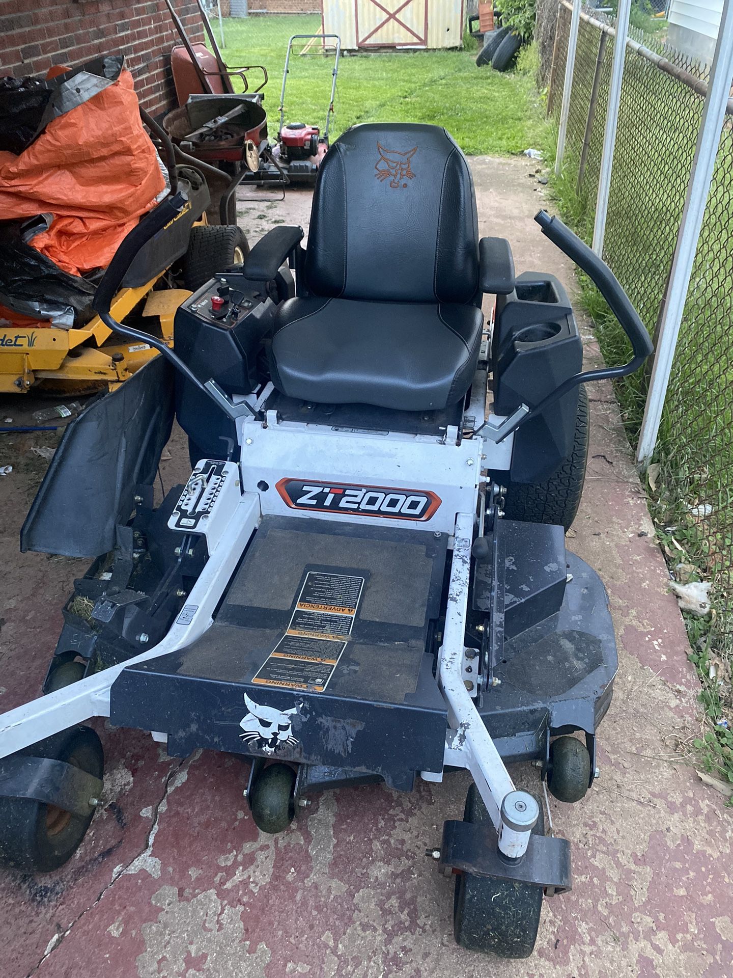 2024 ZT 2000 Zero Turn