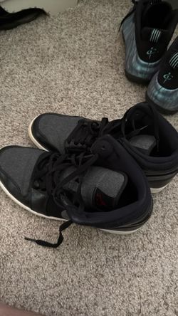 Black retro 1s size 10.5