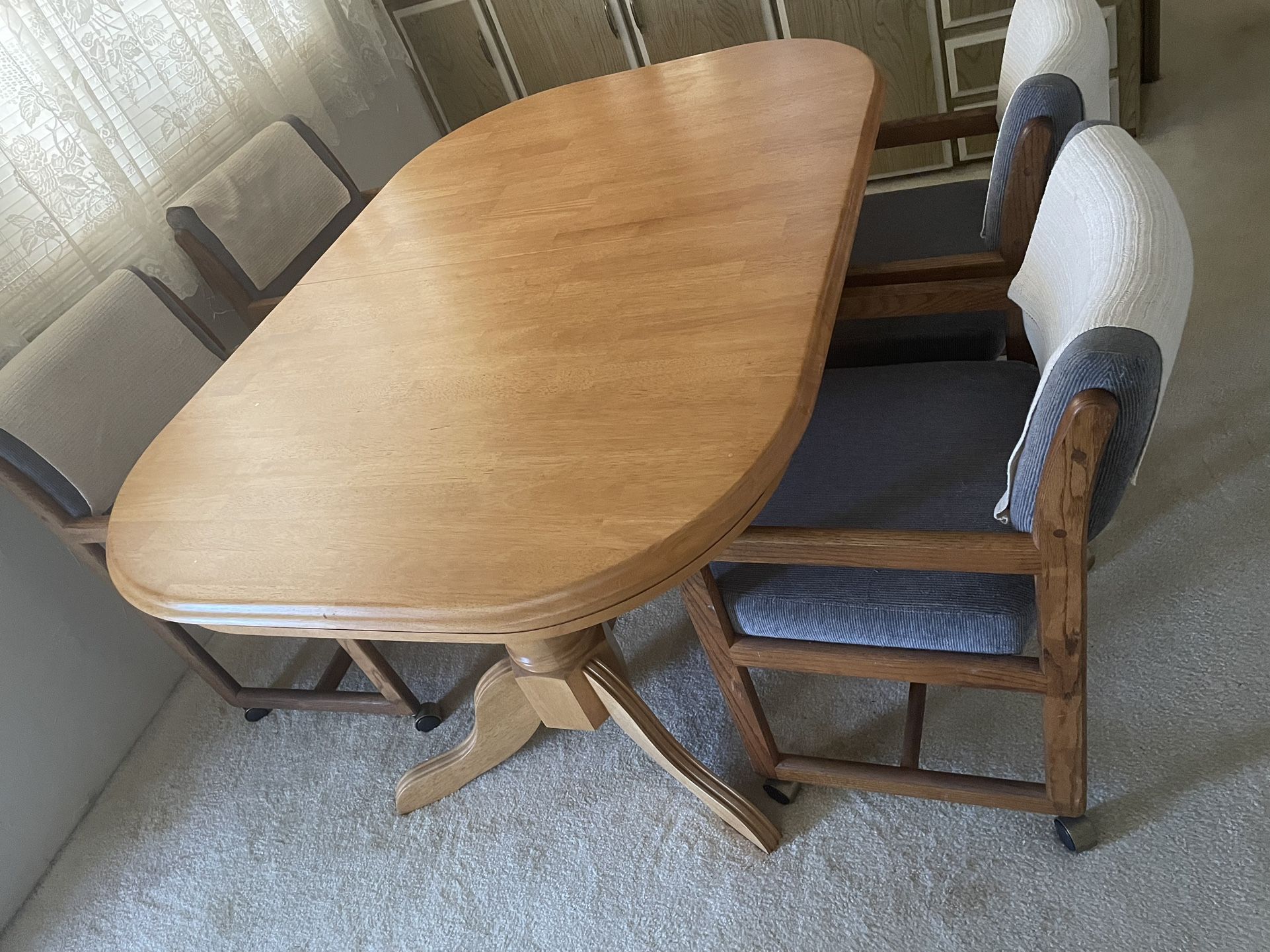 Dining Table With 6 Chairs 