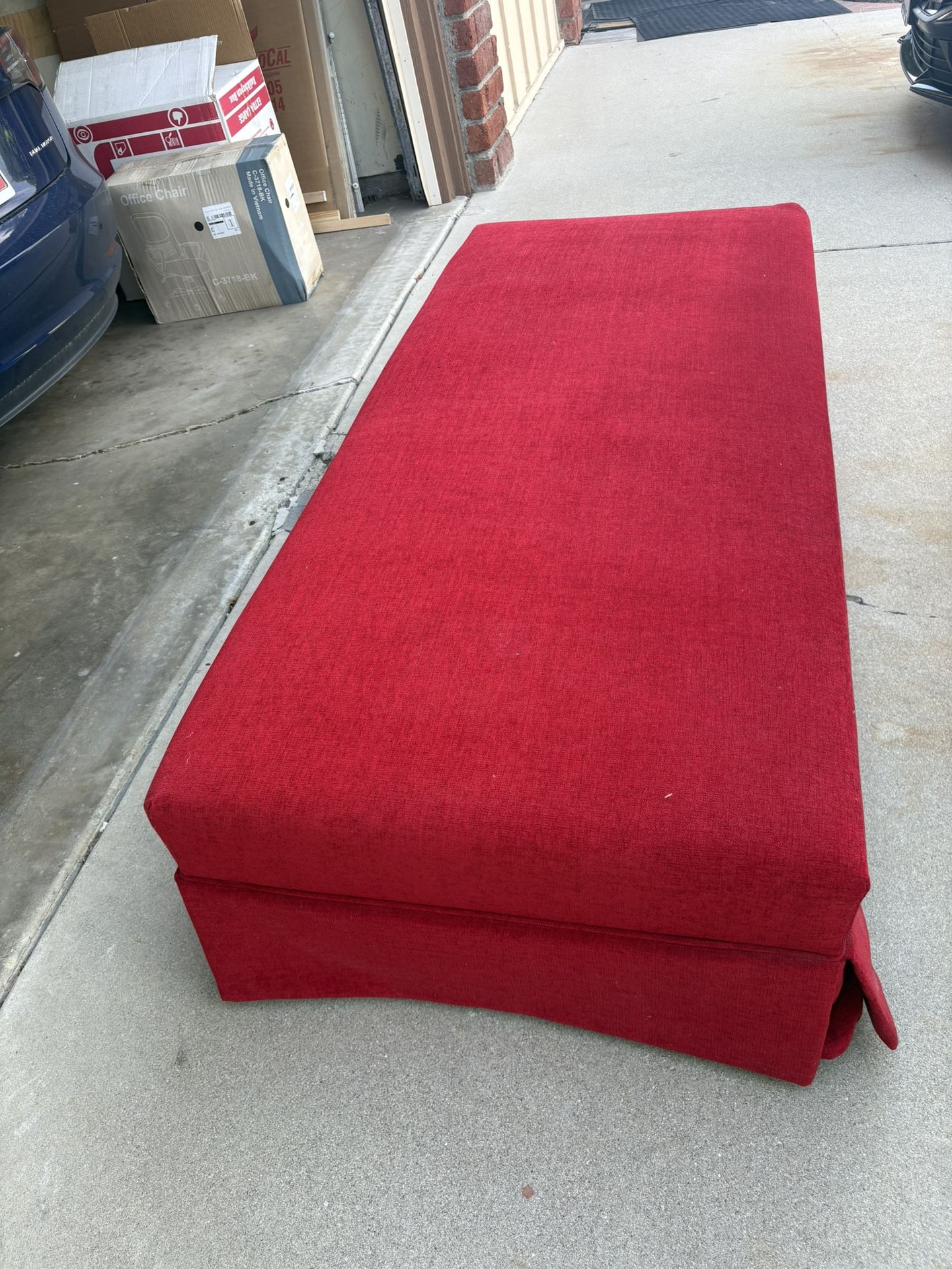 bed couch red
