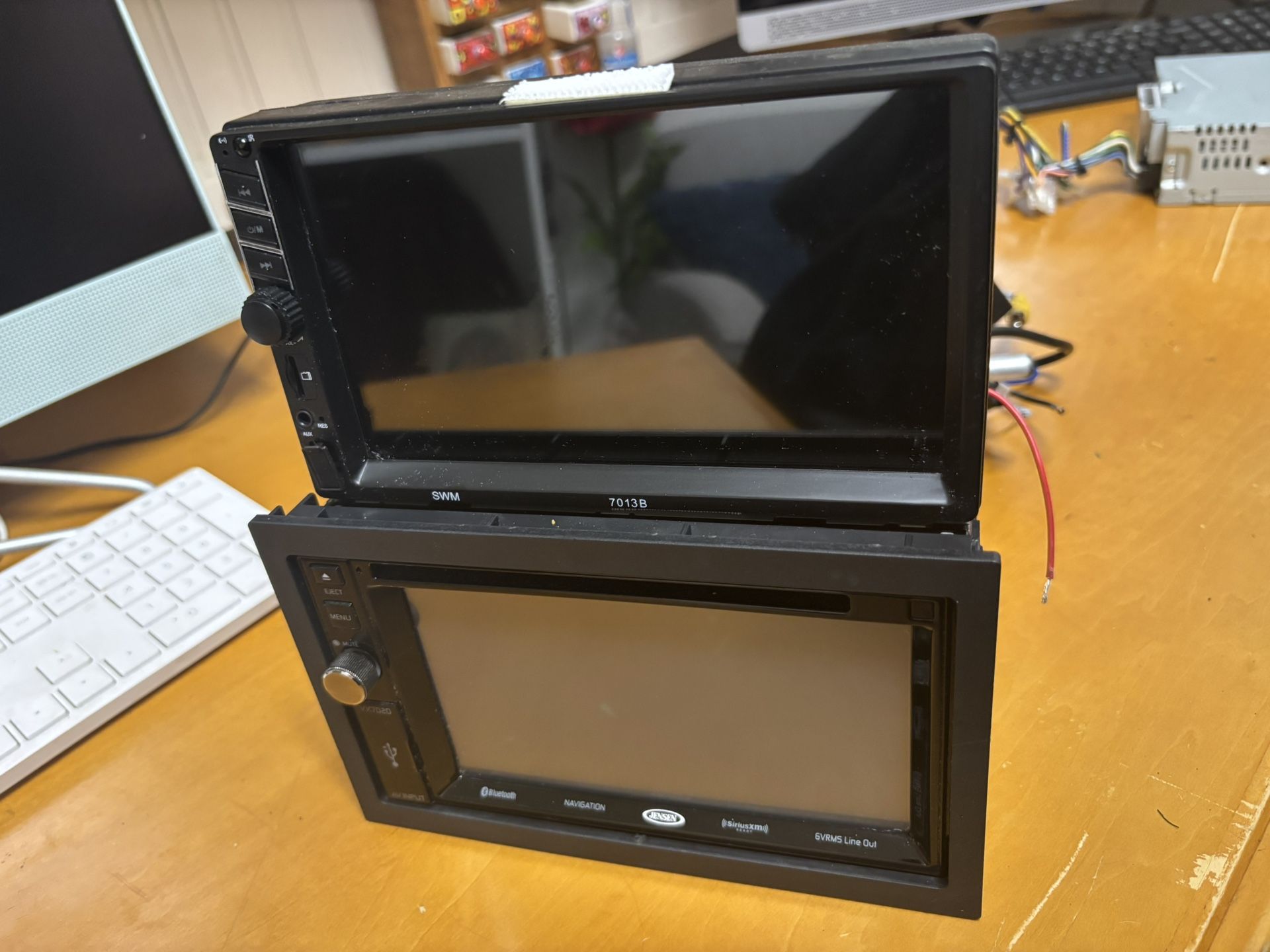 Two Touchscreen Stereo