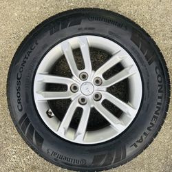 Set of 4  Wheels & Tires 235/65R17 with TPMS Sensors