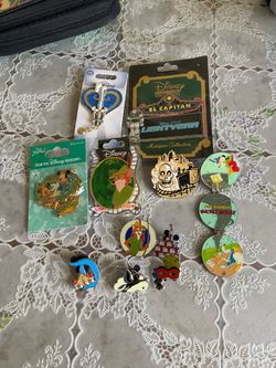Disney pins