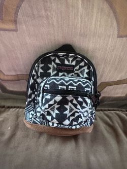 JanSport Right Pouch Wristlet