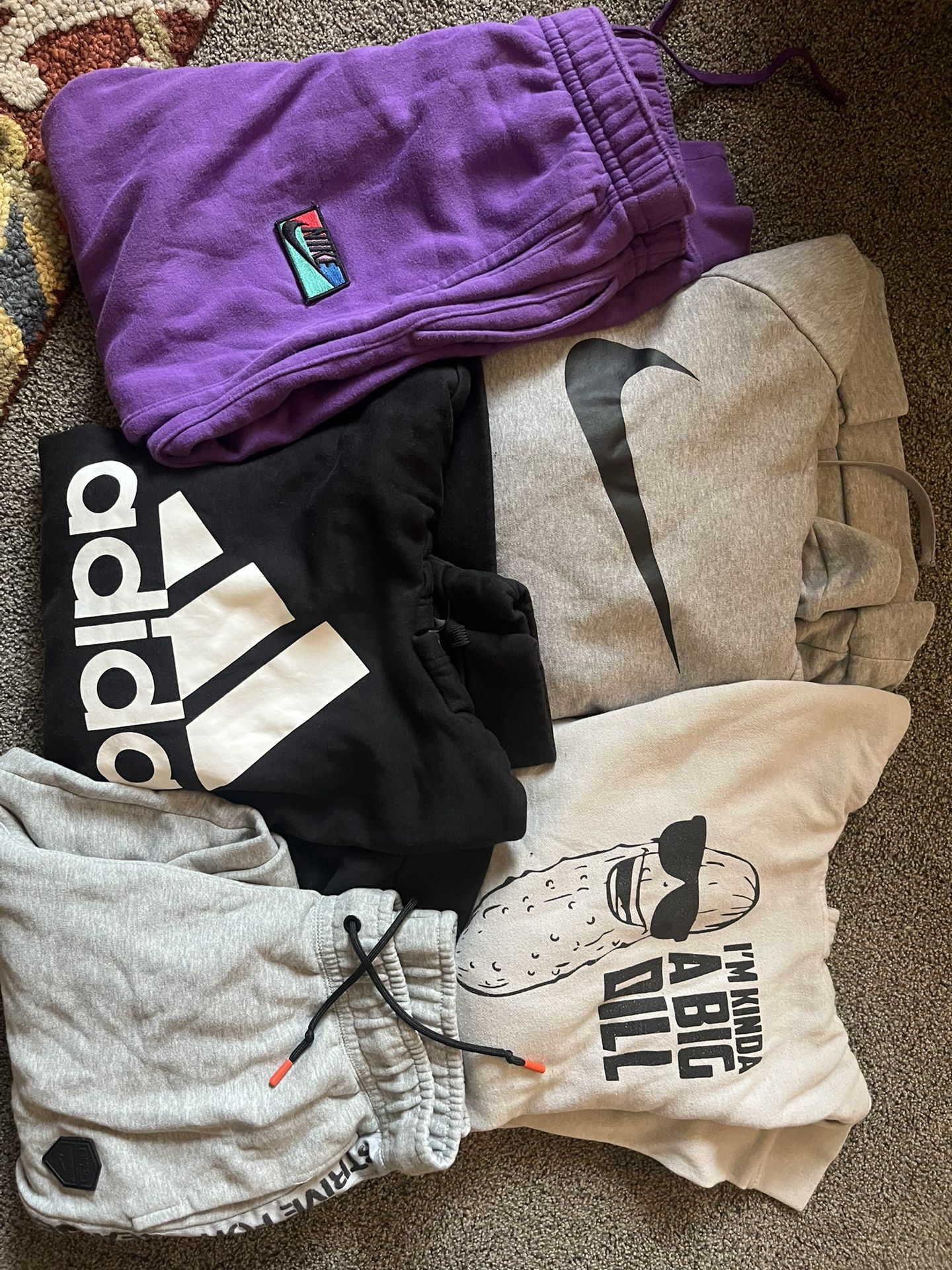 Sweatshirts And Sweats 