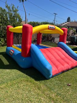 Little tikes inflatable  bouncer with blower