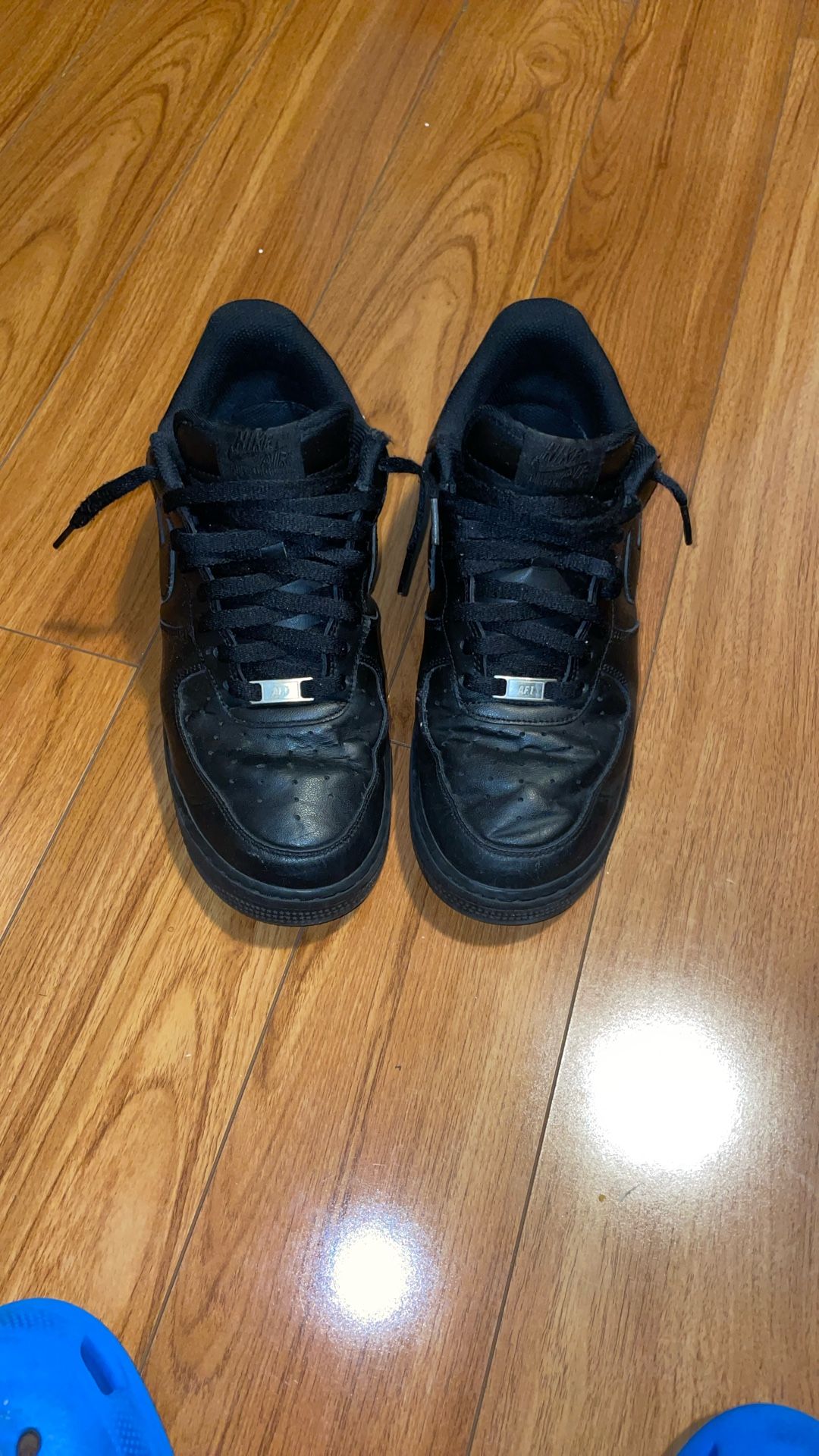 Black Nike Air Force 1