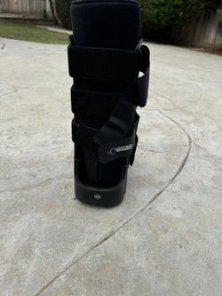 ortho boot