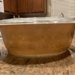Vintage Pyrex Small Casserole Dish With Lid