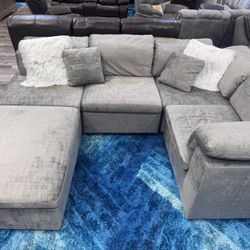 Lima Modular Sectional $899