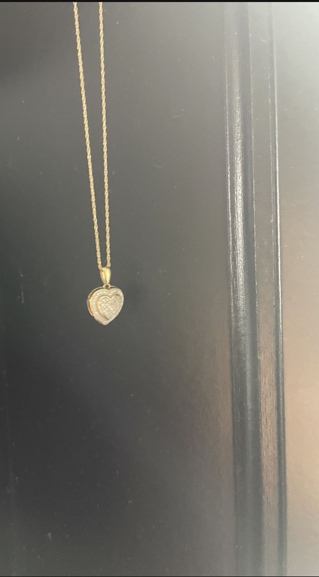10 Karat Gold Necklace + Diamond Heart 
