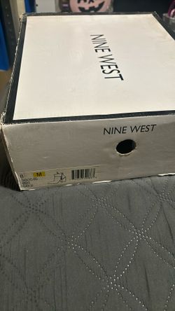 8W NINE WEST