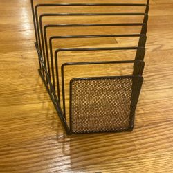Mail And Magazine Organizer 