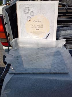 Sur la Table White Marble Pastry Board