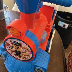 Ride On Train With Tracks