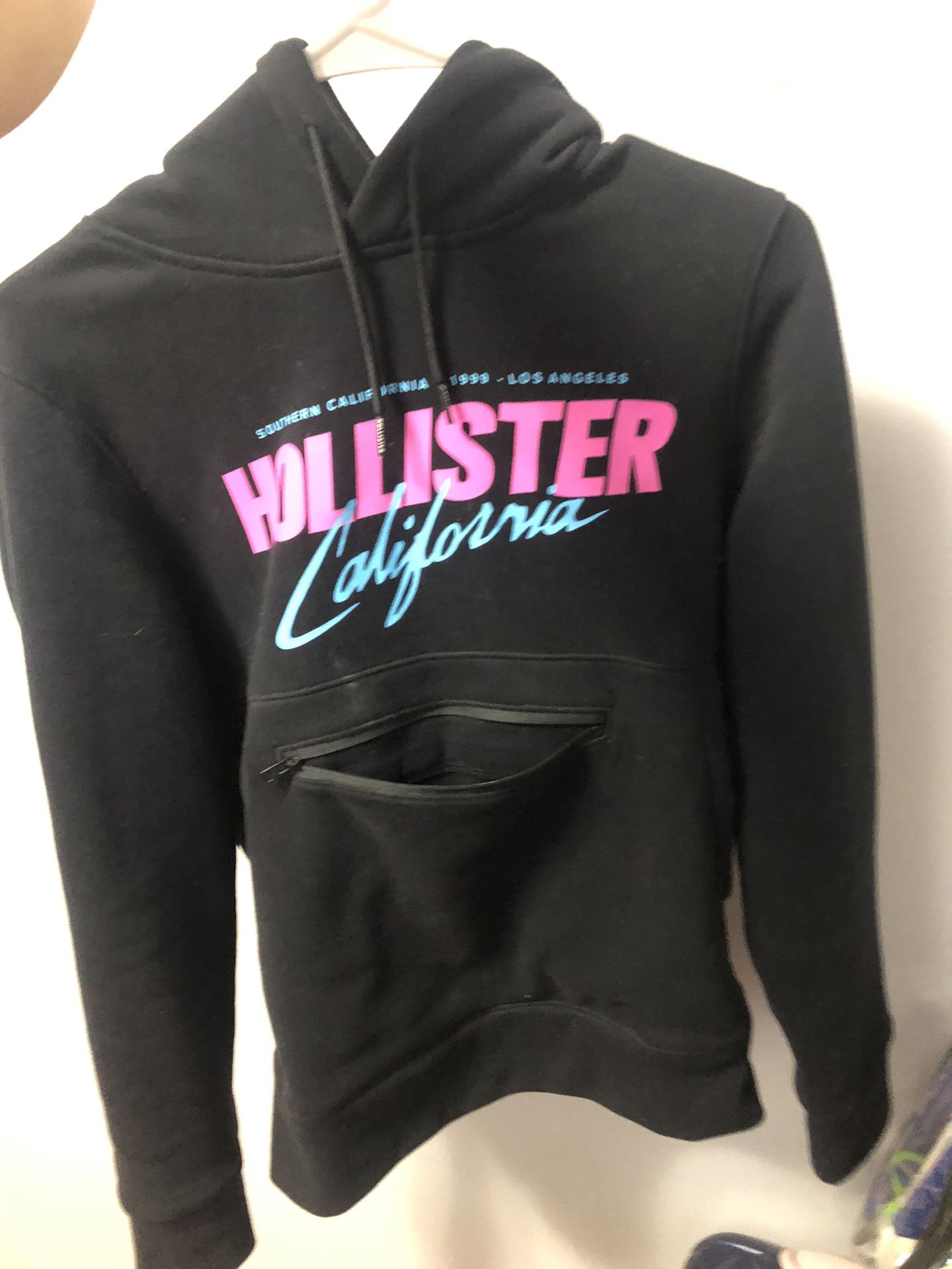 hollister hoodie size xs 