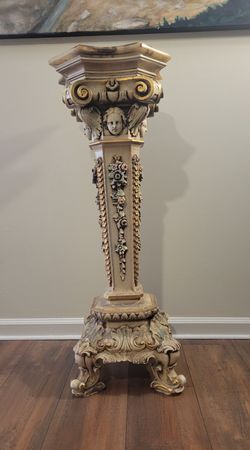 Antique Italian Venetian Baroque Style Marble Top Pedestal