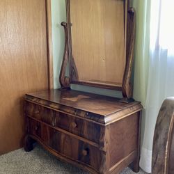 Antique Vanity 