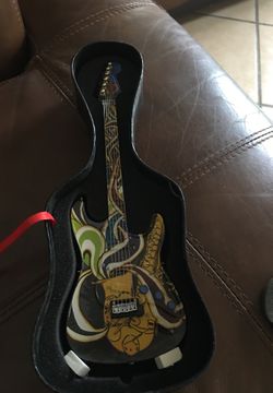 FENDER GUiTAR MANÍA