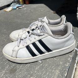 Adidas Neo Cloudfoam Memory Footbed White w/black stripes Women's Size 8