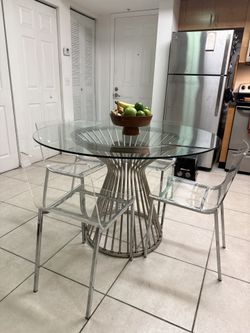 Glass Round Dining Table + 4 Acrylic Chairs – Great Condition