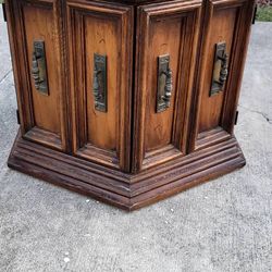 Wood End Table Cabinet 