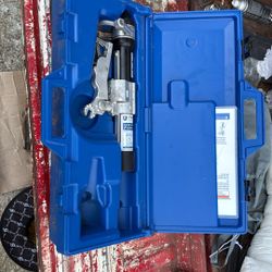 Load Breaker Tool For Powerlines