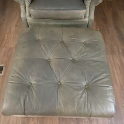 Green Sealy Chair And Ottoman 