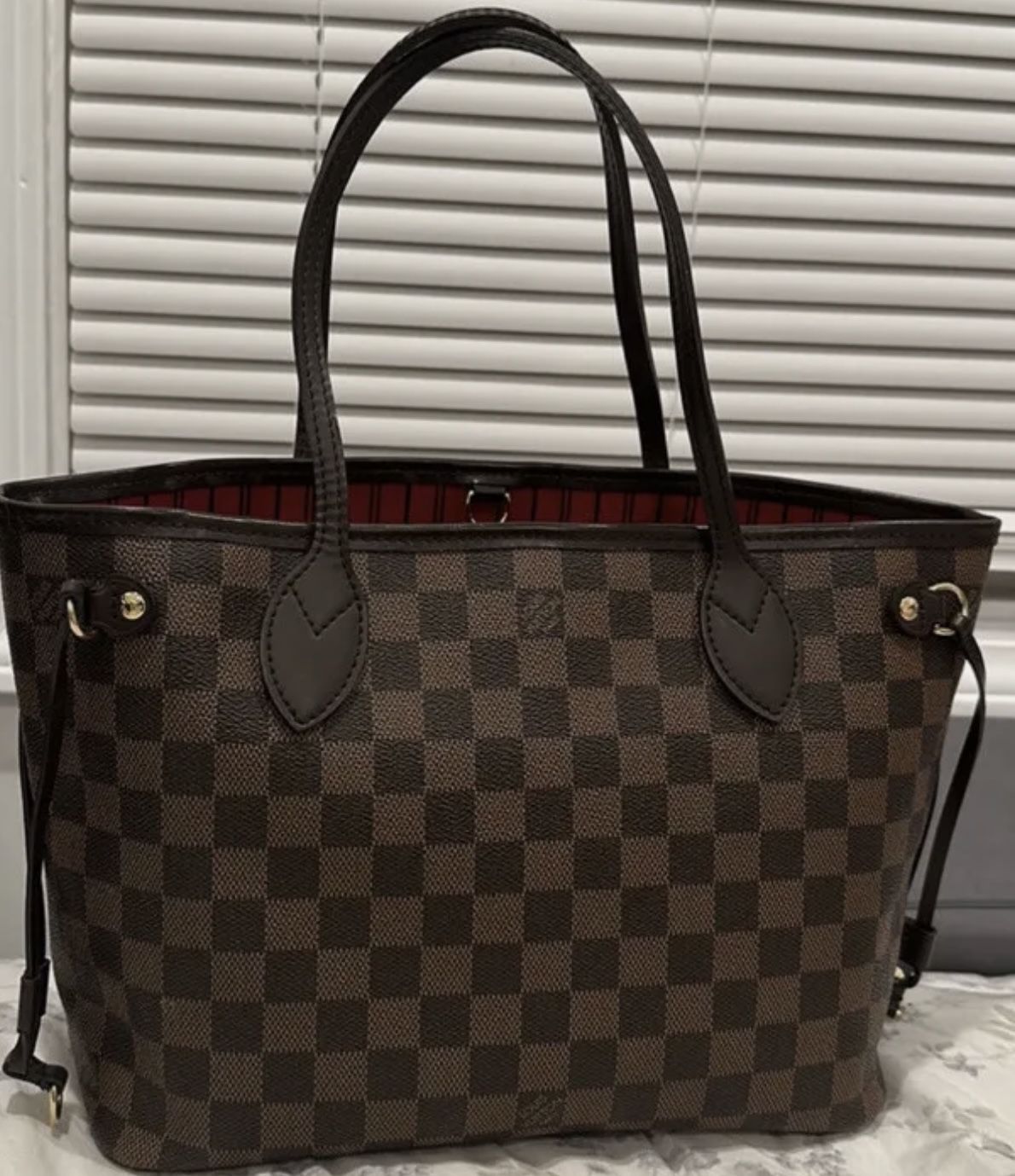 Louis Vuitton Damier Neverfull PM Tote