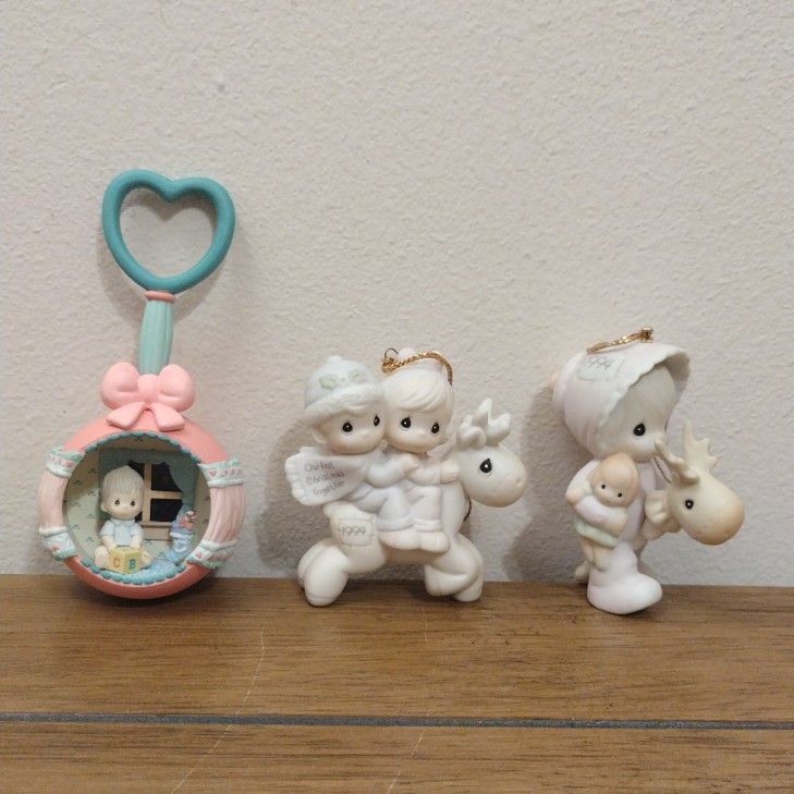 Vintage Precious Moments Ornaments Preowned D1
