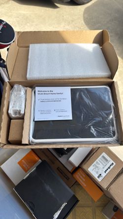 VIVINT SMART HUB PANEL