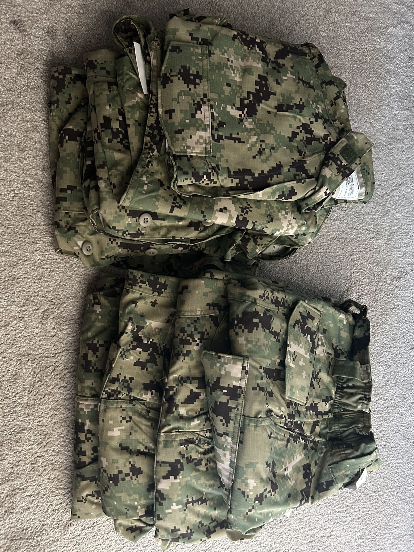New Camouflage Set (Blouse and Trousers) Set