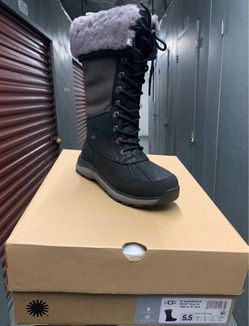 UGG W Adirondack Boot Tall  III  BLK