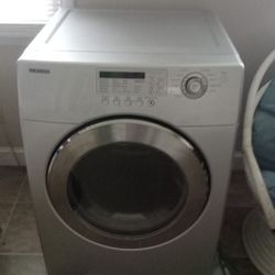 Samsung Dryer. 