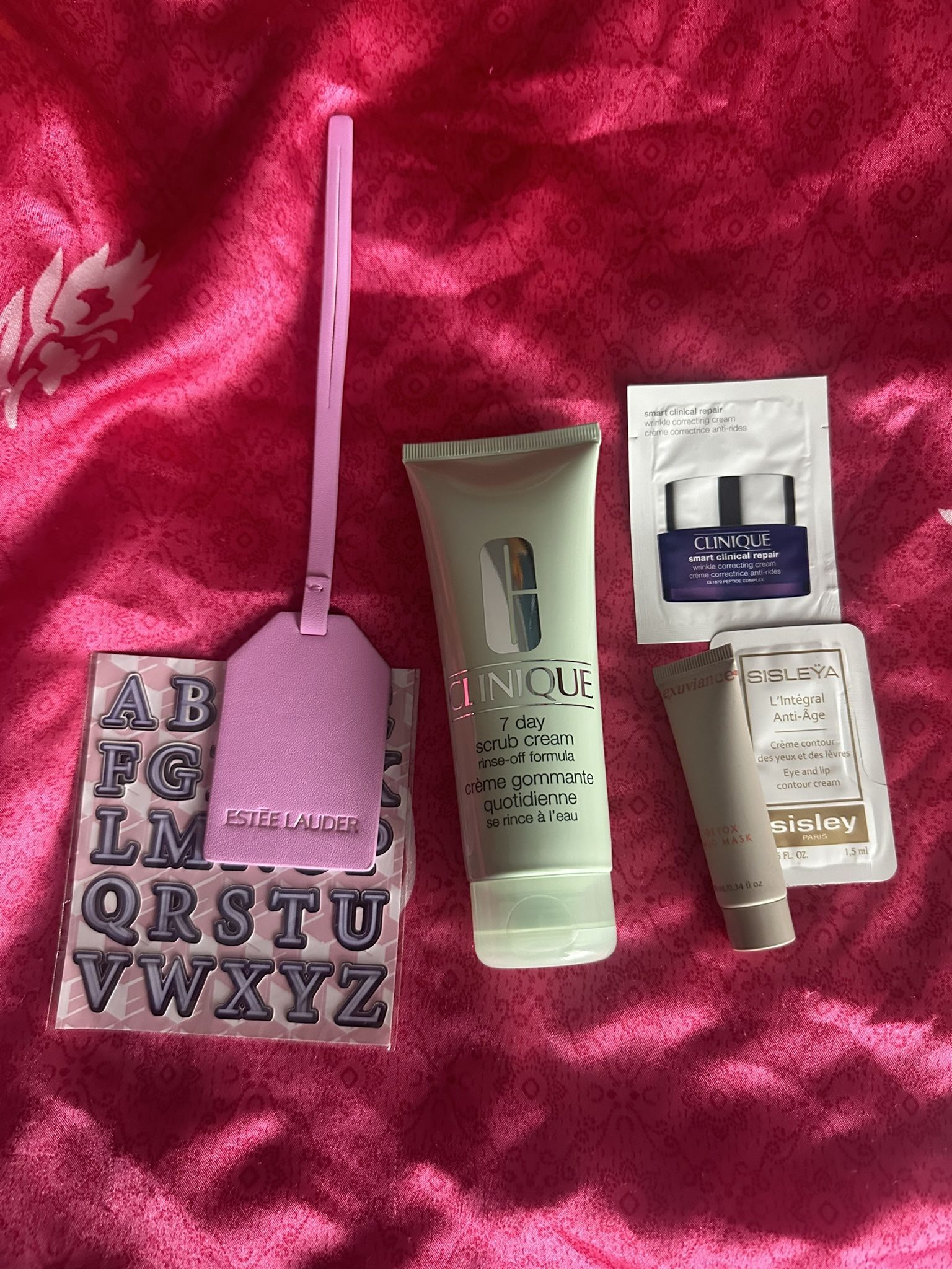 NEW! Clinique 7 Day Scrub Cream Rinse 3.4oz /100ml + Estée Lauder Luggage Tag +