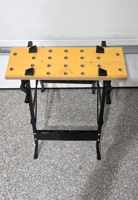 **NEW Lightweight Foldable Woodworking Workbench**