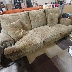 Sofa And Love Seat set 