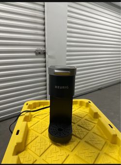Single Keurig coffee maker