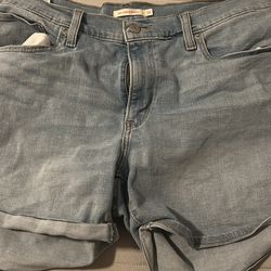 Levi’s mid length shorts