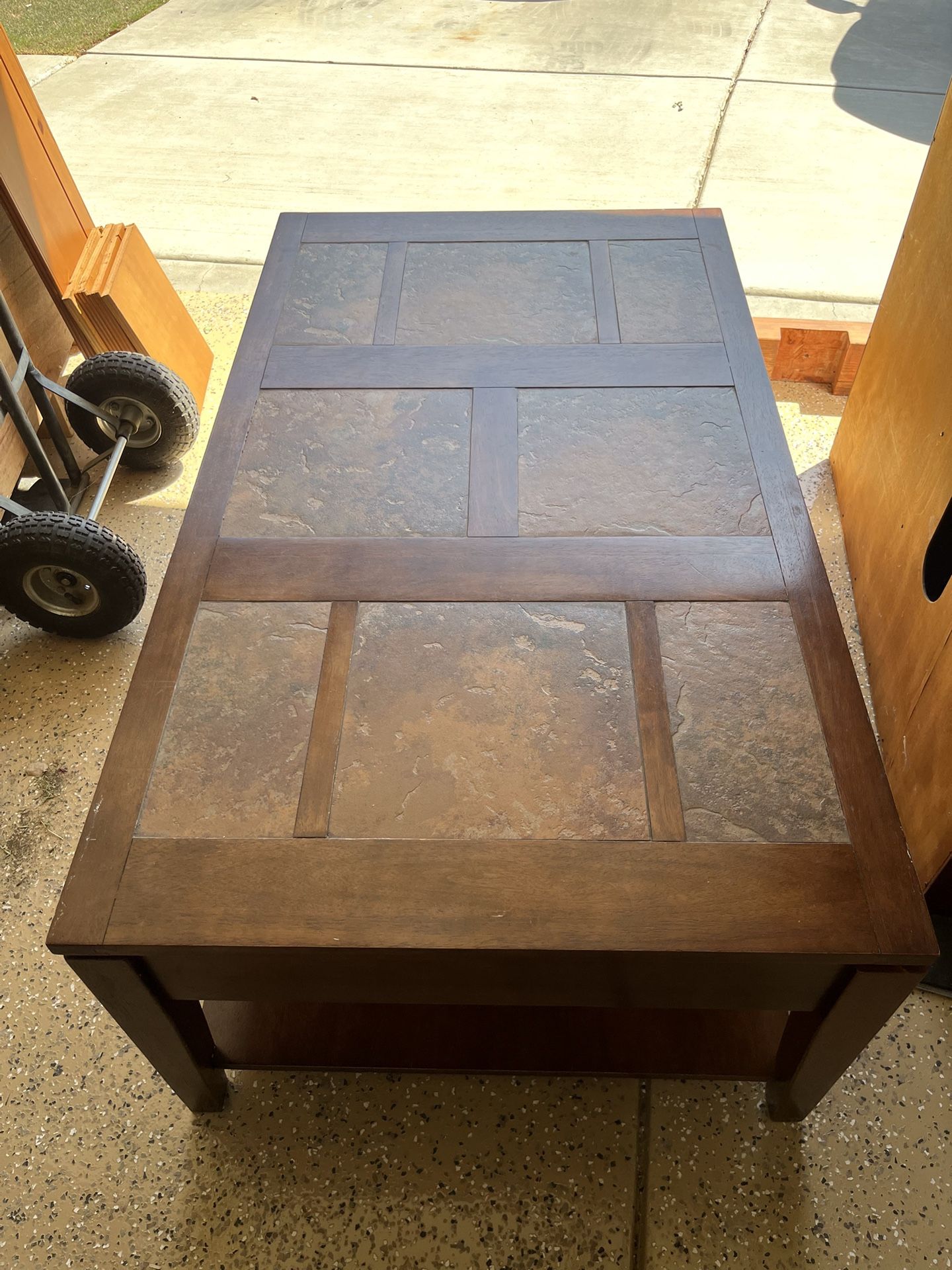 Coffee and end table