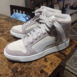 Lavender Puma High Tops Sneakers